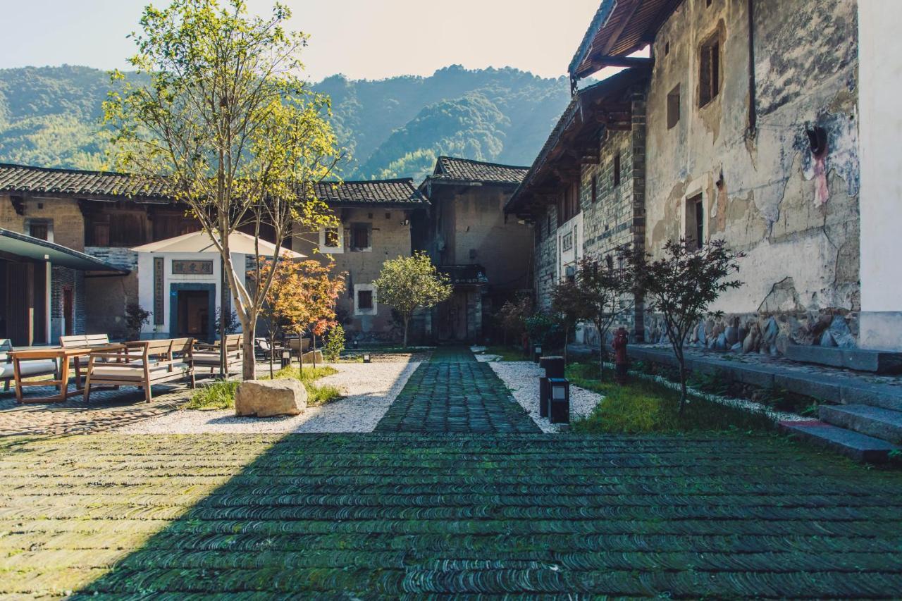 Tsingpu Tulou Retreat Hotel Zhangzhou Exterior foto