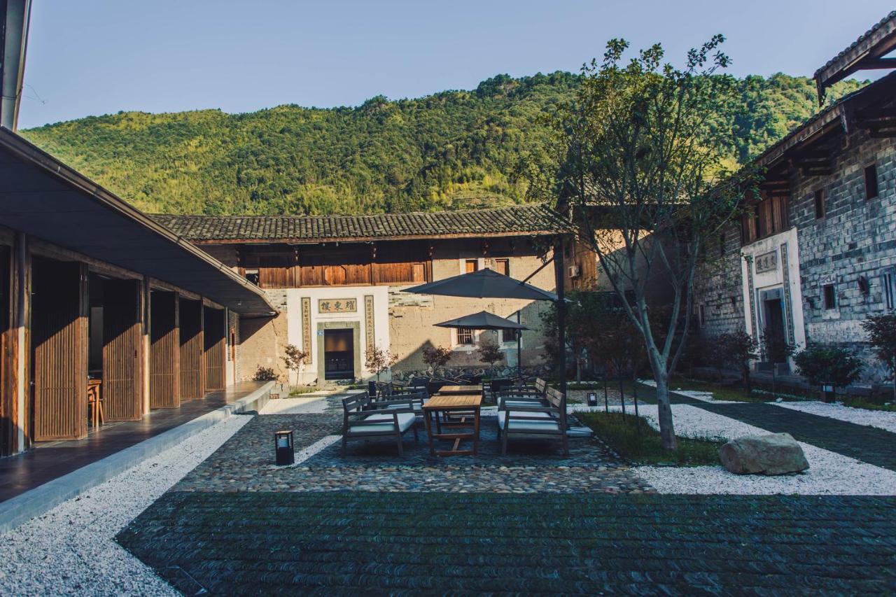 Tsingpu Tulou Retreat Hotel Zhangzhou Exterior foto