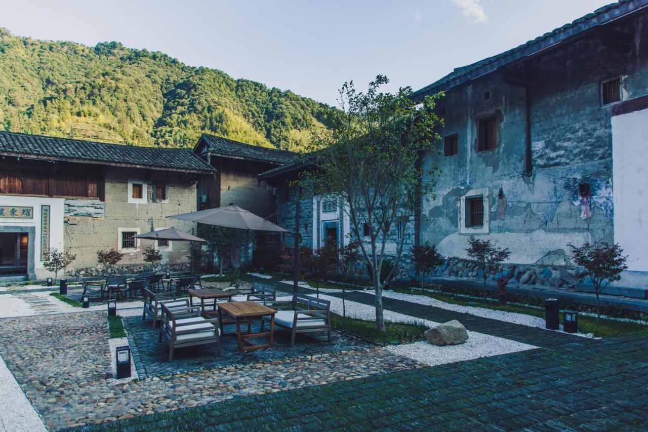 Tsingpu Tulou Retreat Hotel Zhangzhou Exterior foto